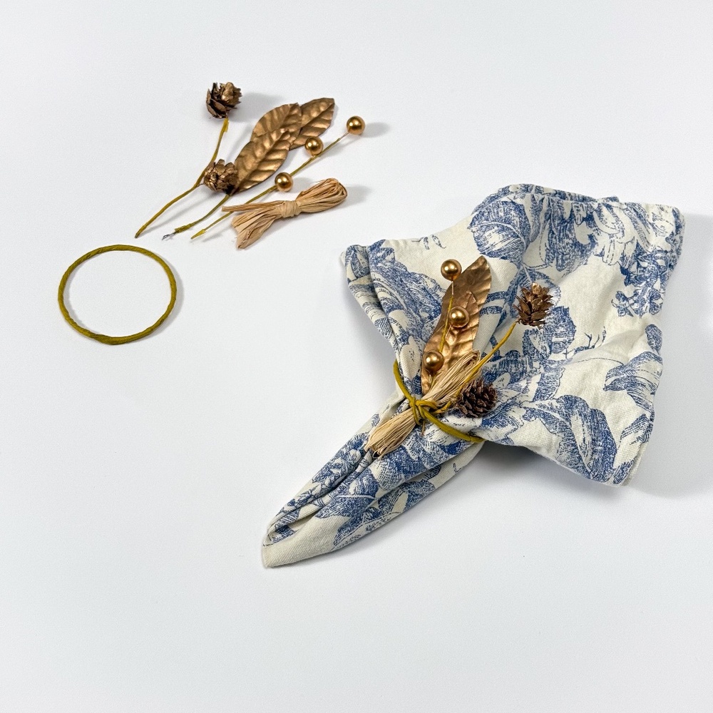 🍂 8 Bloom Room Gold Pinecone & Leaf Napkin Rings Kit Rustic Fall Decor 🌾✨🍽️
